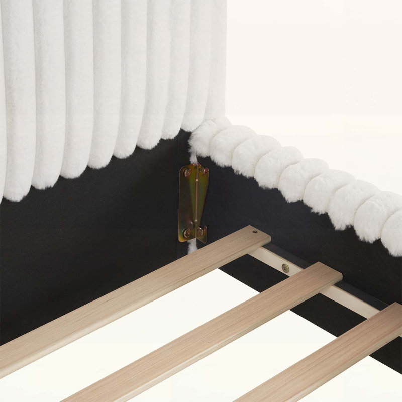Lit contemporain tapissier, fabriqué avec un tissu bouclé de qualité supérieure, Très grand lit