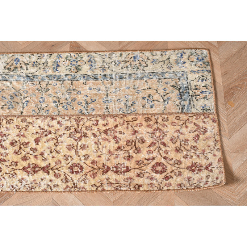 Handcrafted Turkish Patchwork Vintage Small Wool Rug With Oriental Design Ideal For Entryway In Beige Color