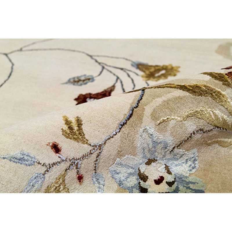 Tapis ivoire noué à la main de haute qualité