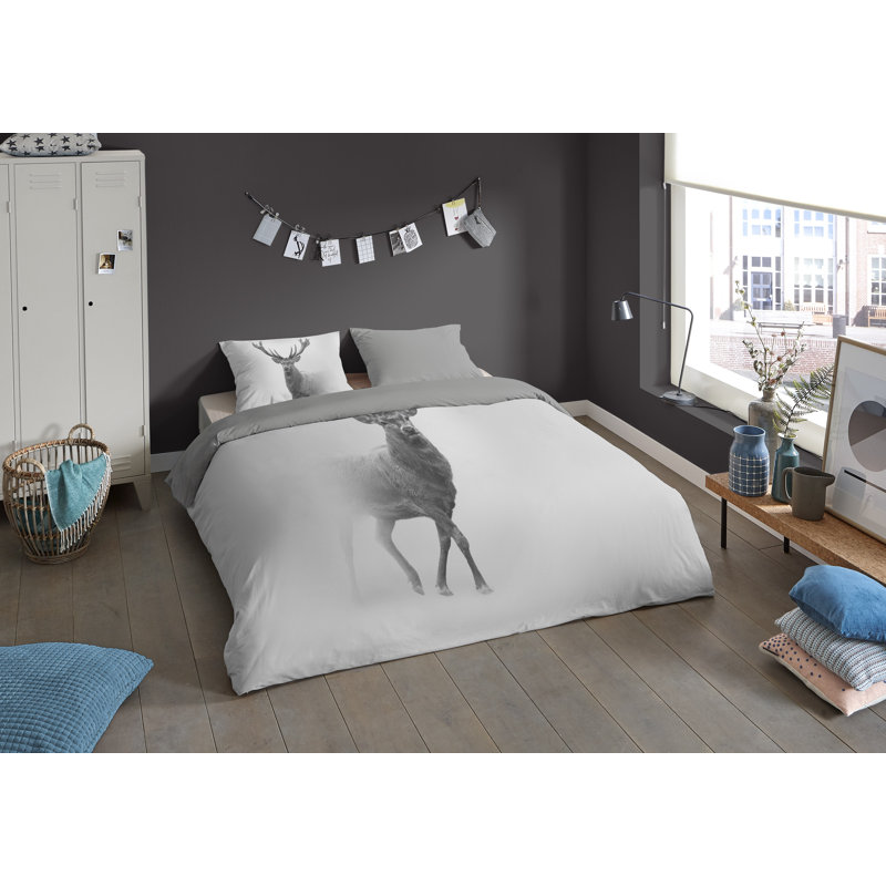 Duvet Cover Set with Pillowcases Included