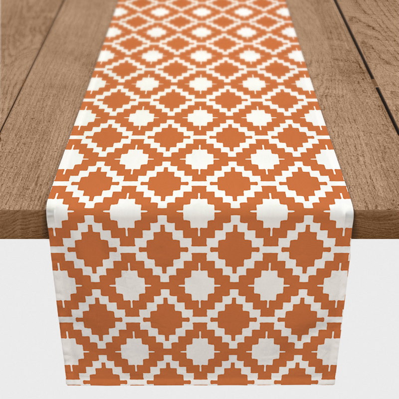 Chemin de table en losanges pointillé Nalston, 72 po x 16 po, Orange, Géométrique 3