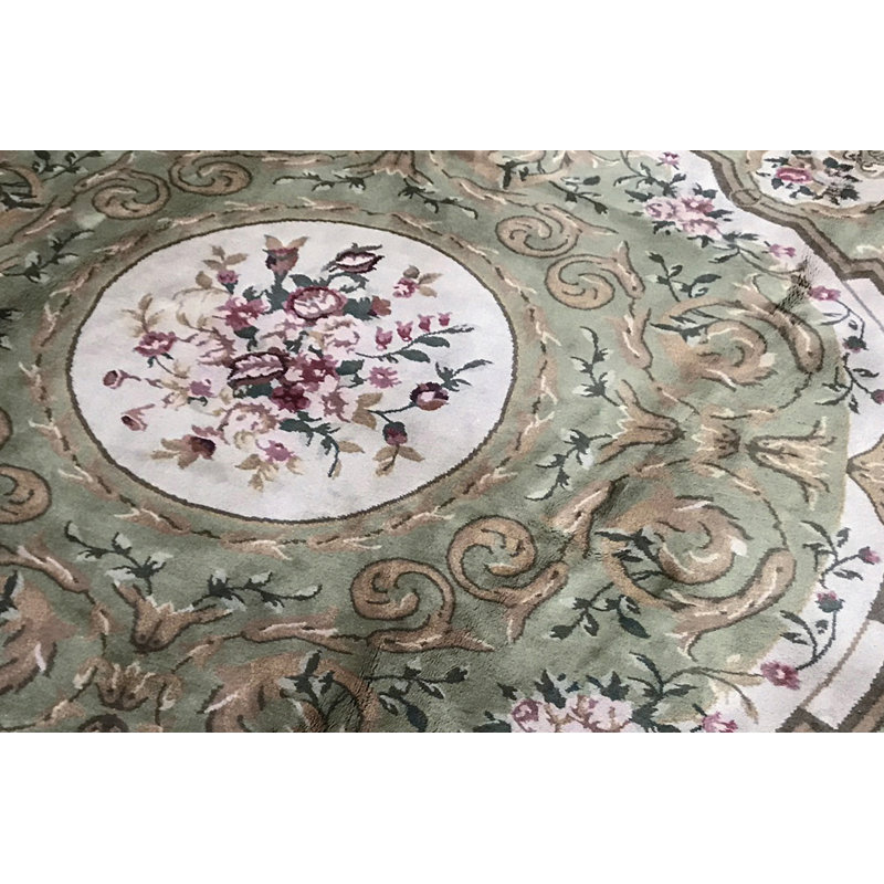 Hand-Knotted High-Quality Green Round Area Rug