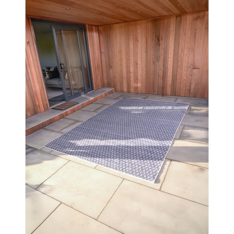 160x230 Indoor/Outdoor Area Rug