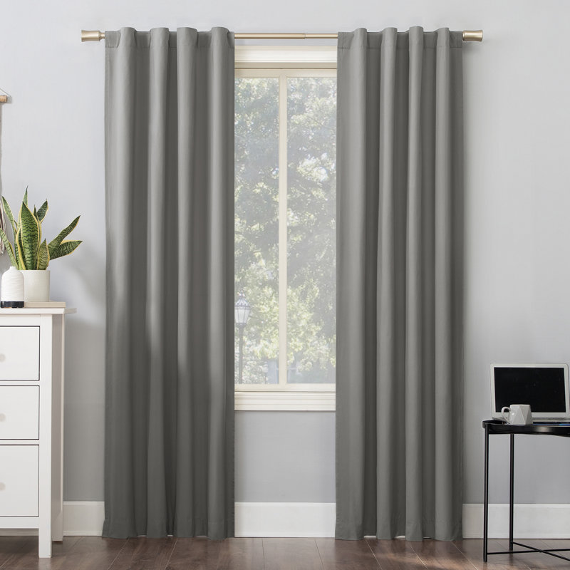 Rideau 100% thermique occultant avec passe-tringle et passe-tringle - Basics by Wayfair ™, Gris, L 40 po x L 63 po