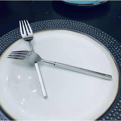 Fourchette de table