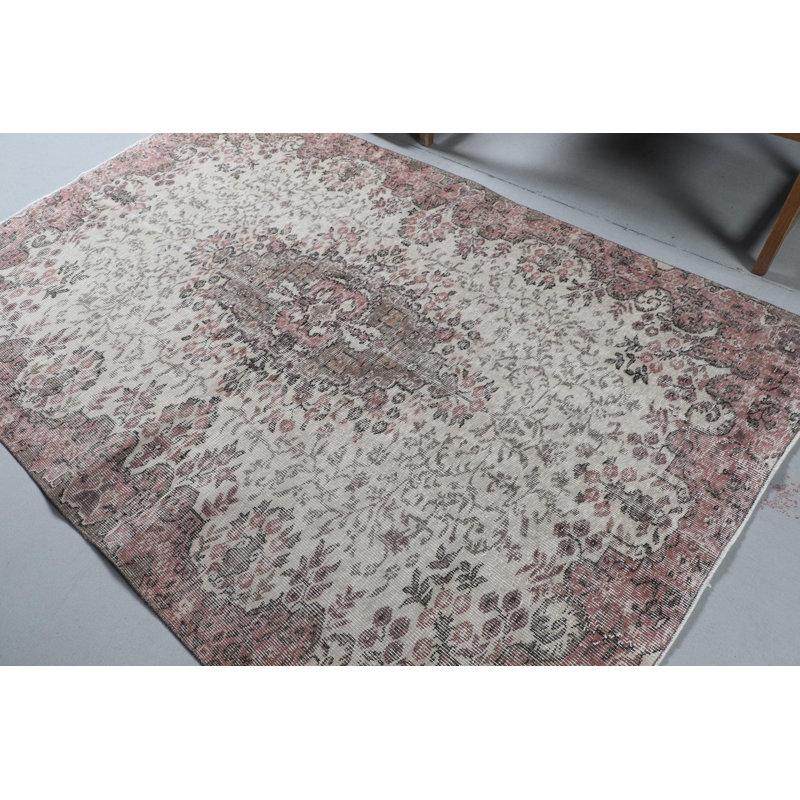 Tapis rétro en laine rose Oushak
