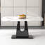 Une table moderne, minimaliste et luxueuse. Un plateau de table imitation marbre avec des pieds en MDF en forme de U. Table de salle à manger, table d'ordinateur. Pour les restaurants et les salons-1246924387
