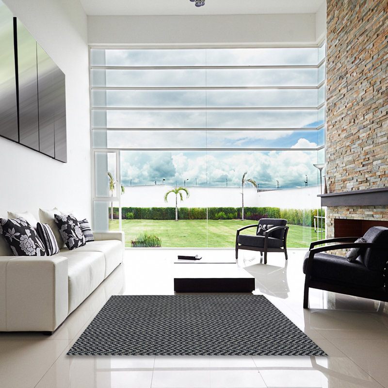 Tapis noir à chevrons Alanys, Carré 3 pis