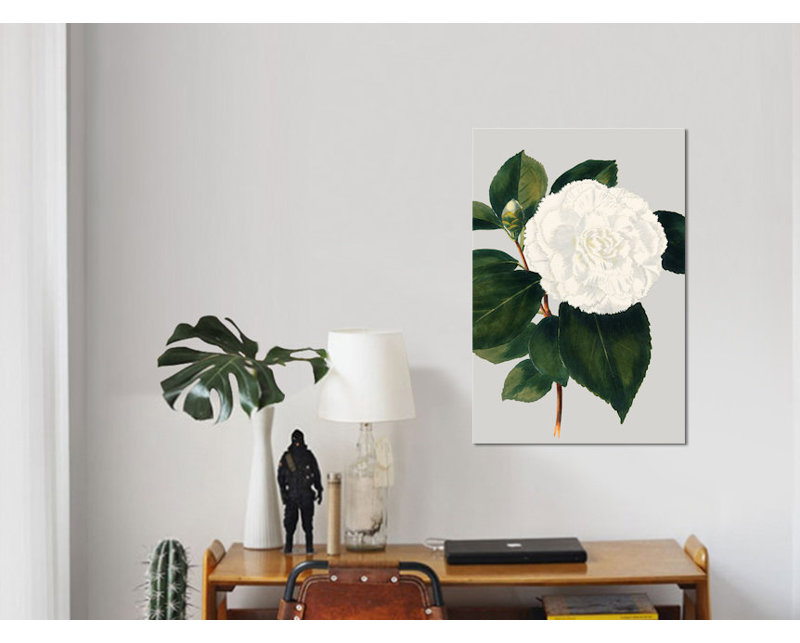 «Camellia Japonica II», reproduction d'impression sur toile tendue, H 60 po x l 40po x P 1,5 po, Toile avec cadre noir