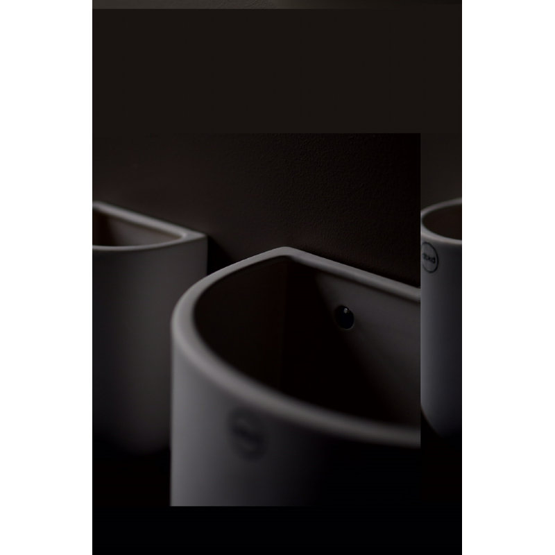 Vase de table en céramique Arild, H 4 po x l 6,7 po x P 5,9 po