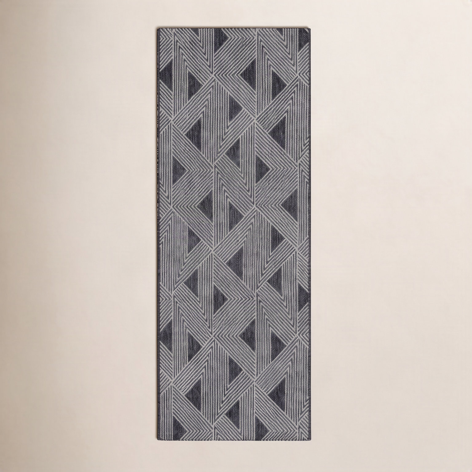 Nysa Geometric Rug, Runner 2' x 6'