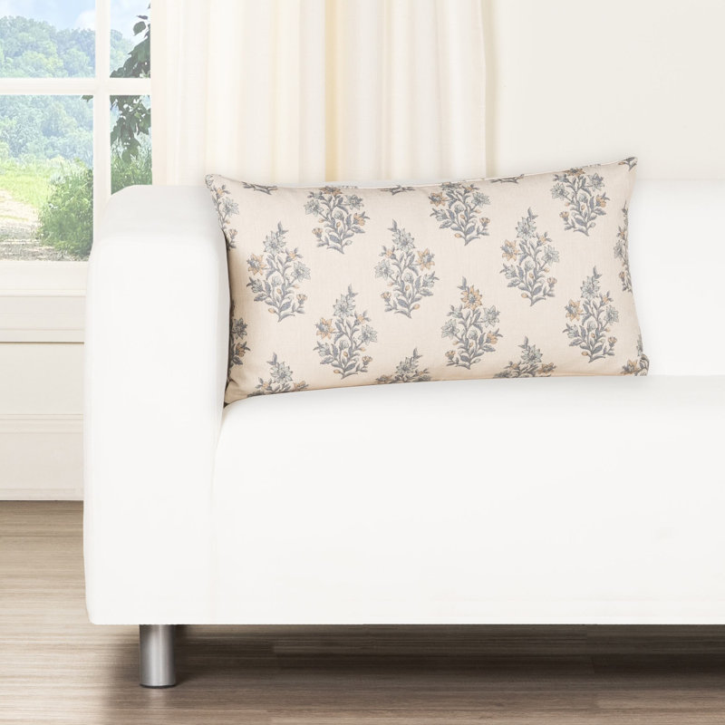 Coussin en polyester Weatherford, Encre florale, Polyester, Rectangle H 14 po x l 36 po