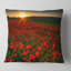 Coussin décoratif floral au-dessus du jardin avec des jetés-29892270-29892273