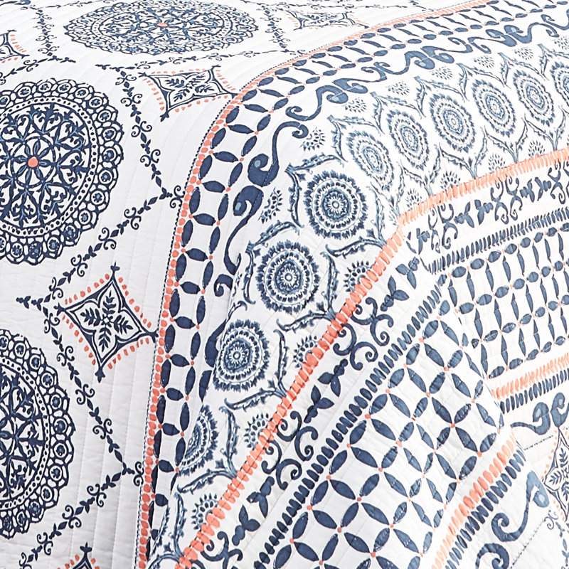Caperoad King Quilt Set