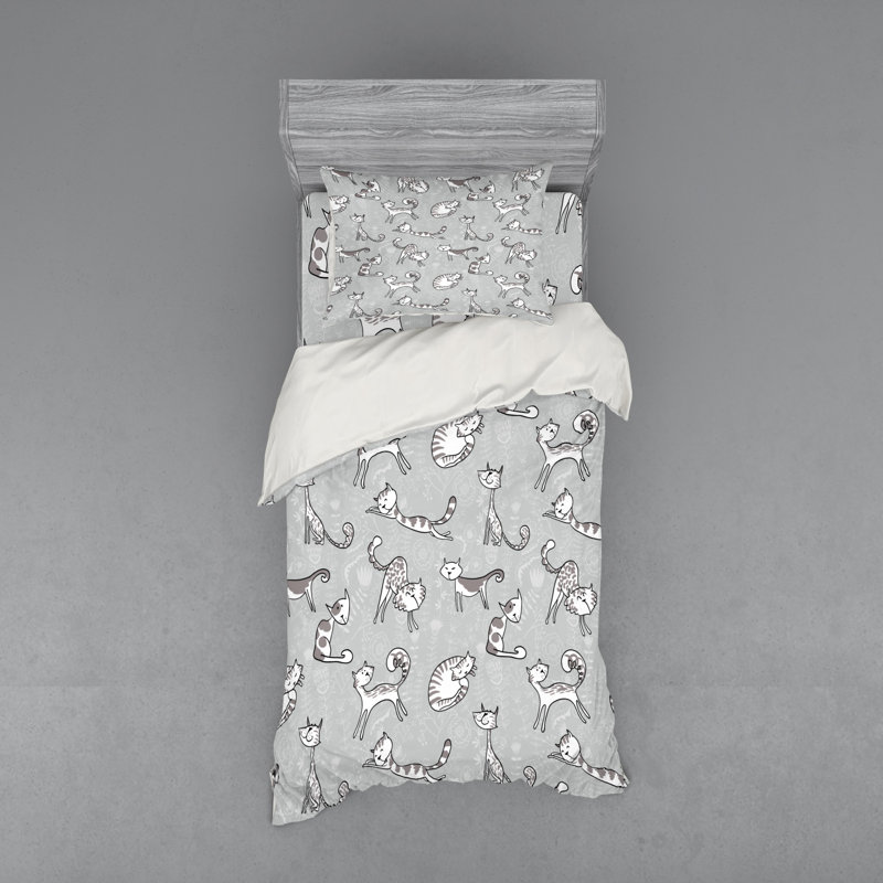 Modern & Contemporary Paisley Duvet Cover, Twin Duvet Cover + 2 Additional Pieces