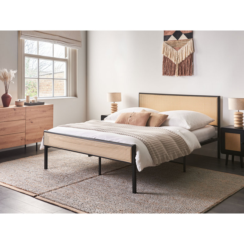AVANTON Bed, European Double (140 x 200 cm)