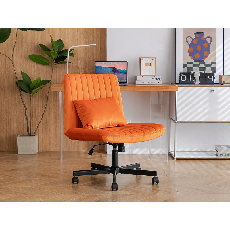 Fauteuil de bureau orange en velours avec accoudoirs en velours Criss Cross - Polyvalent pour le bureau personnel, la méditation et le maquillage