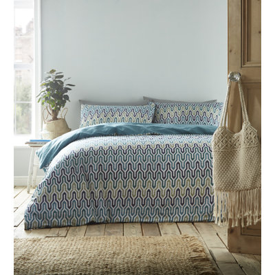 Irjat Chevron / Zig Zag Duvet Cover Set with Pillowcases Included