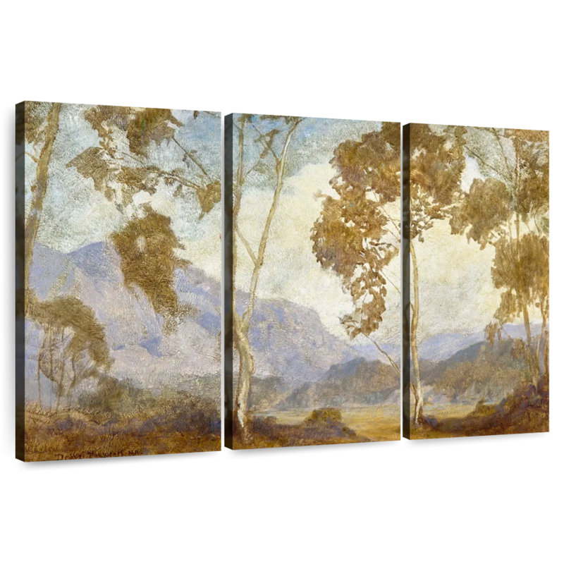 Harnek Eucalyptus, 20" H x 33" W