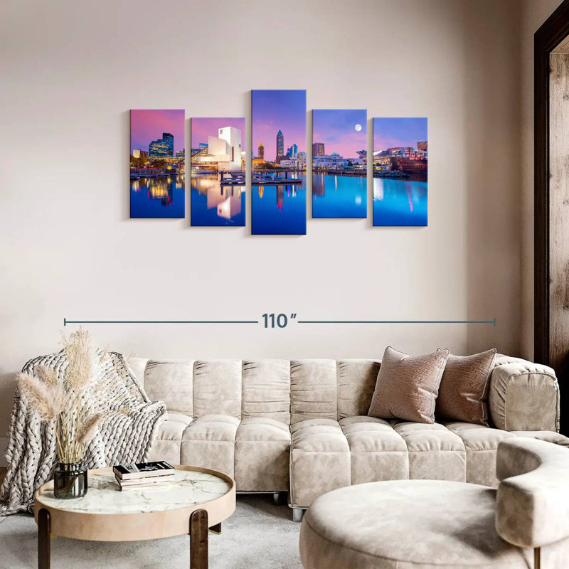  «Downtown Cleveland Skyline», H 37 po x l 74 po