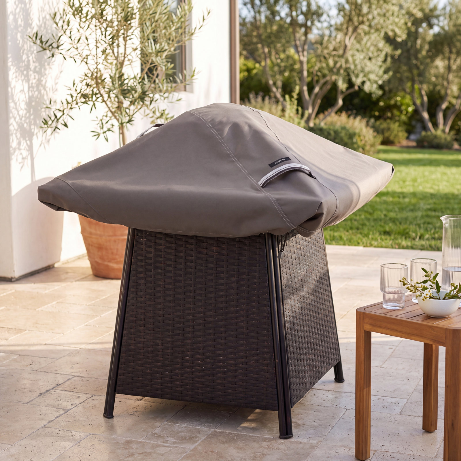 Jaylon Water-Resistant Fire Pit Cover