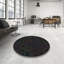 Tapis noir/rouge à motifs-438409131