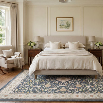 Laura Ashley Lydney