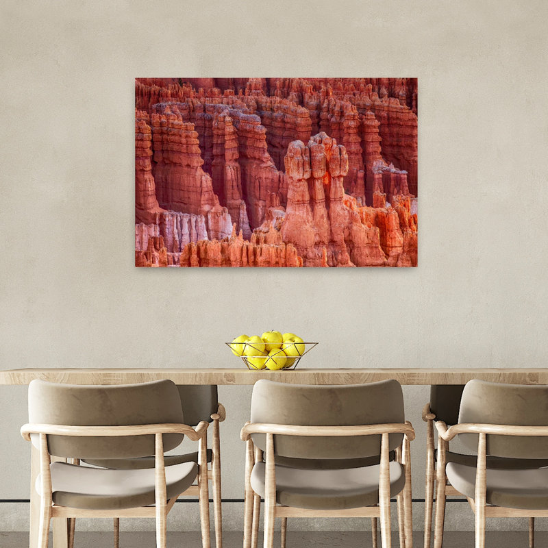 Bryce Hoodoos I, art contemporain de paysage abstrait, H 24 po x l 36 po