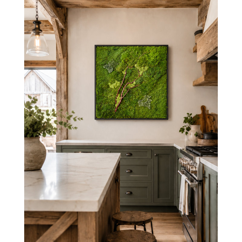Handmade Traditional Wall Decor on Solid Wood