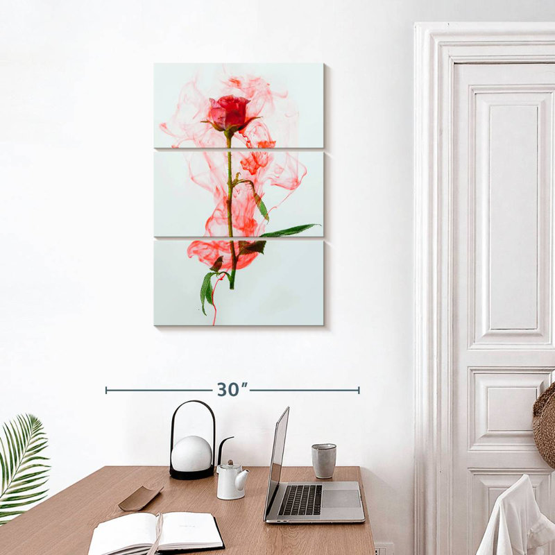 Rose sous l'eau, H 32 po x l 20 po