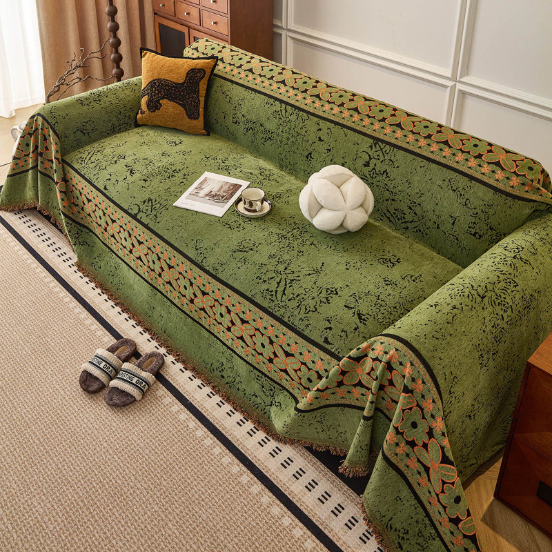 Housse de canapé Vintage Floral Bohemian Chenille, 71" H x 134" W x 0.2" D, Green