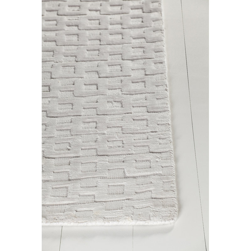 Tapis blanc tissé à la main Arctarus, 7 pi 9 po X 10 pi 6 po