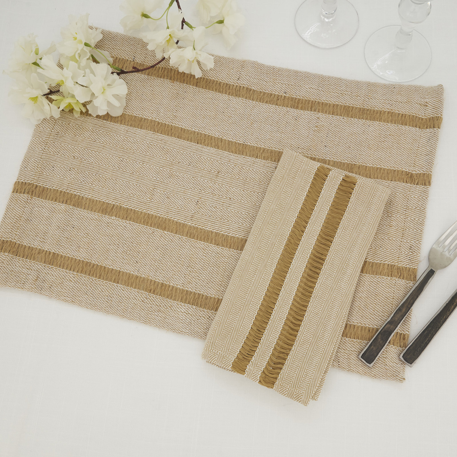 Reversible Jute Placemat and Napkin Set, Brown