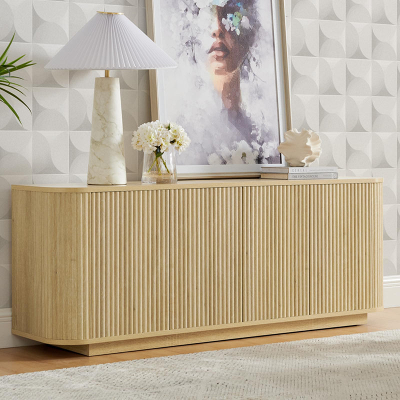 Buffet 4 portes à rayures verticales Ebern Designs, Bois naturel, H 24 po x l 64 po x P 15 po