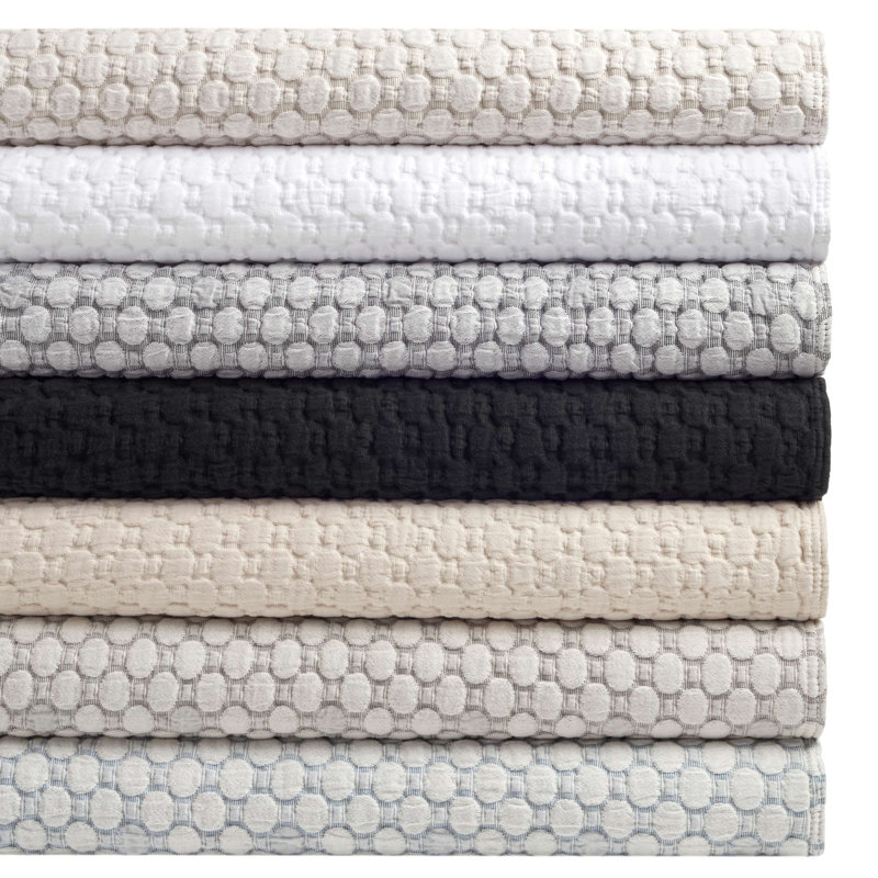 Portuguese Cotton King Coverlet in Crisp White