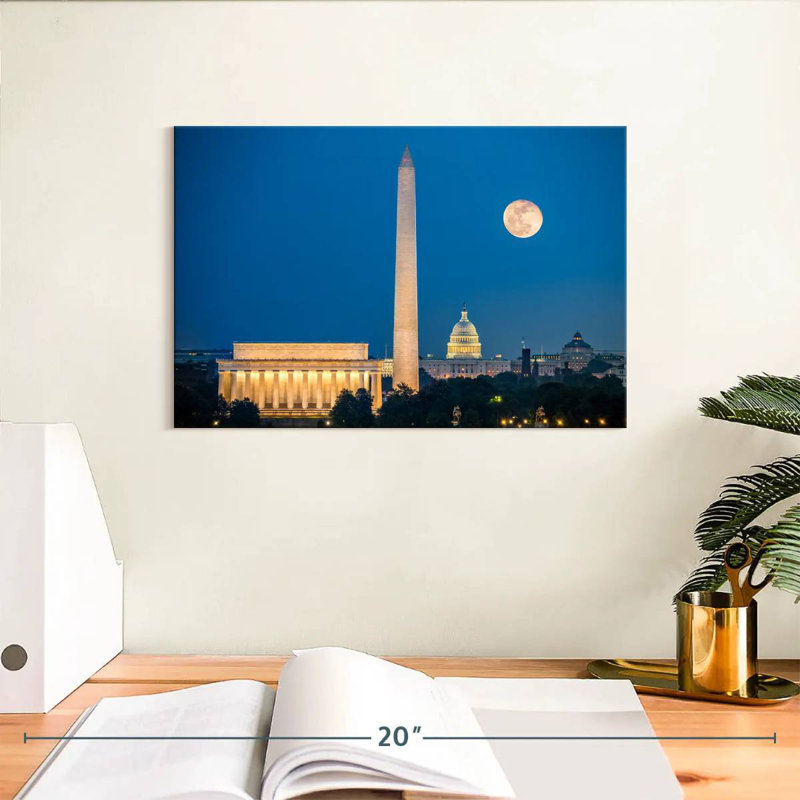 Sireci DC, 8" H x 12" W