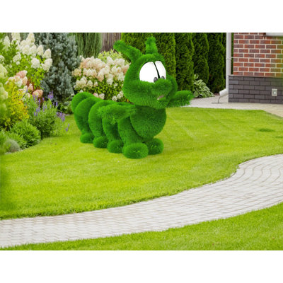 Caricature d'extérieur de topiaire chenille vert
