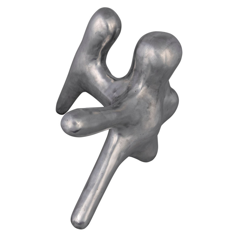Wiggins Sculpture