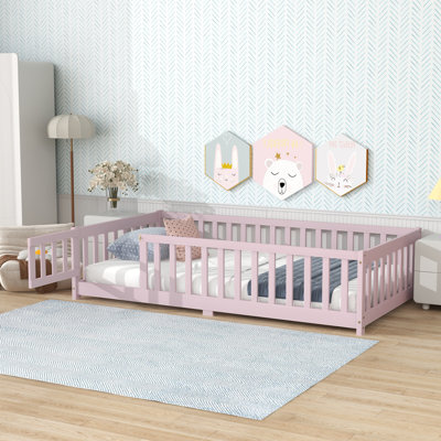 Lit de plancher avec clôture et porte, lit de plancher en bois d'hévéa avec garde-corps de sécurité, rose