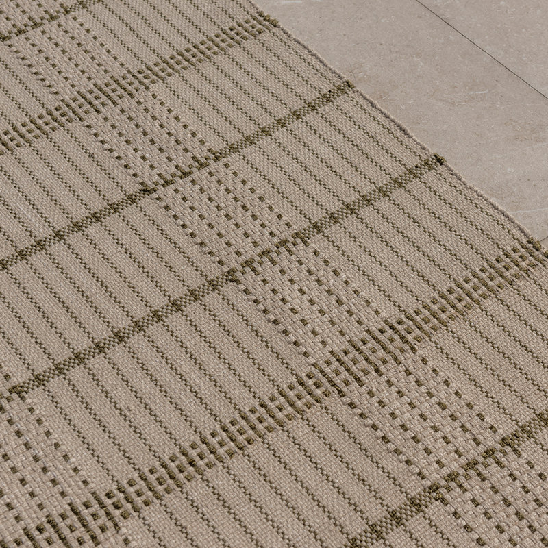 Zona Striped Area Rug in Olive/Beige, Rectangle 8'2" x 11'6"