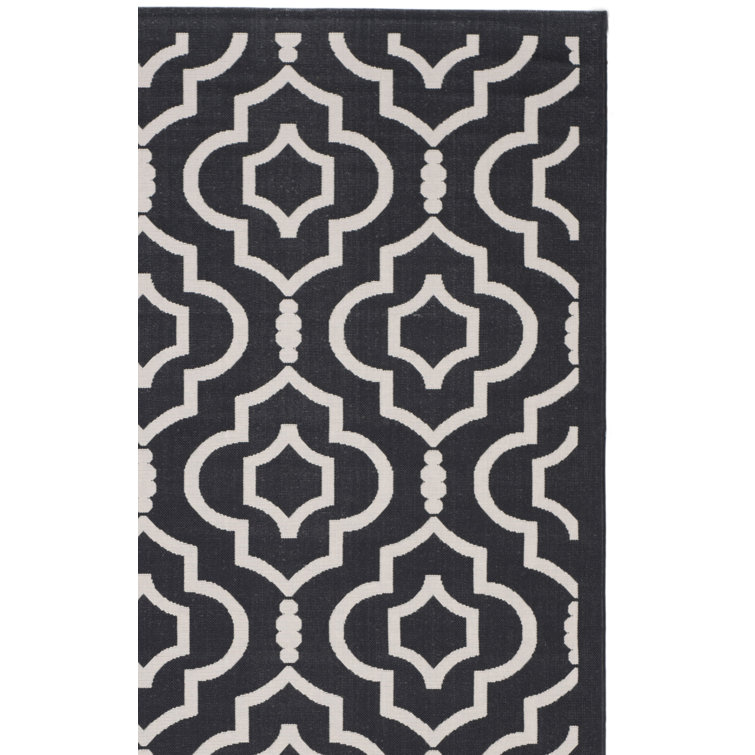 Herefordshire Performance Geometric Indoor/Outdoor Area Rug