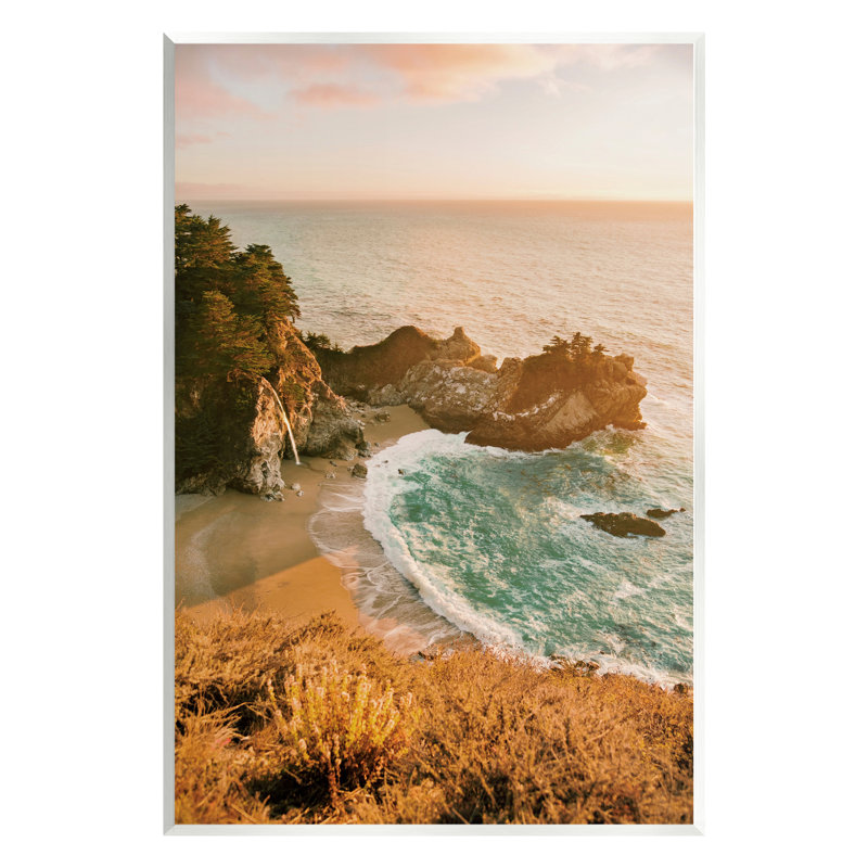 Au-447 - Estampe numérique «Rocky Cove» par Krista Broadway, Giclée encadrée noir minuit, L 11 po x H 14 po x P 1,5 po