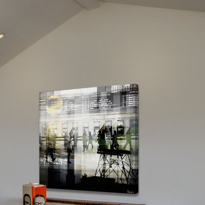 « ny moving » par parvez taj,, reproduction de photo sur toile tendue