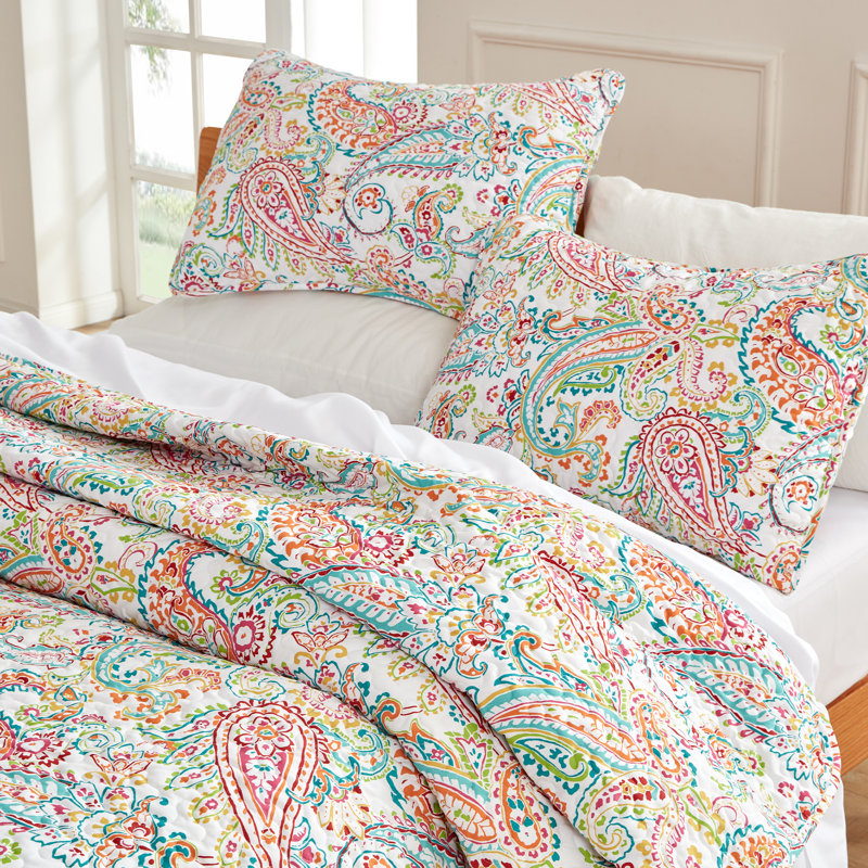 Twill Paisley Quilt, Full/Queen Quilt + 2 Standard Shams