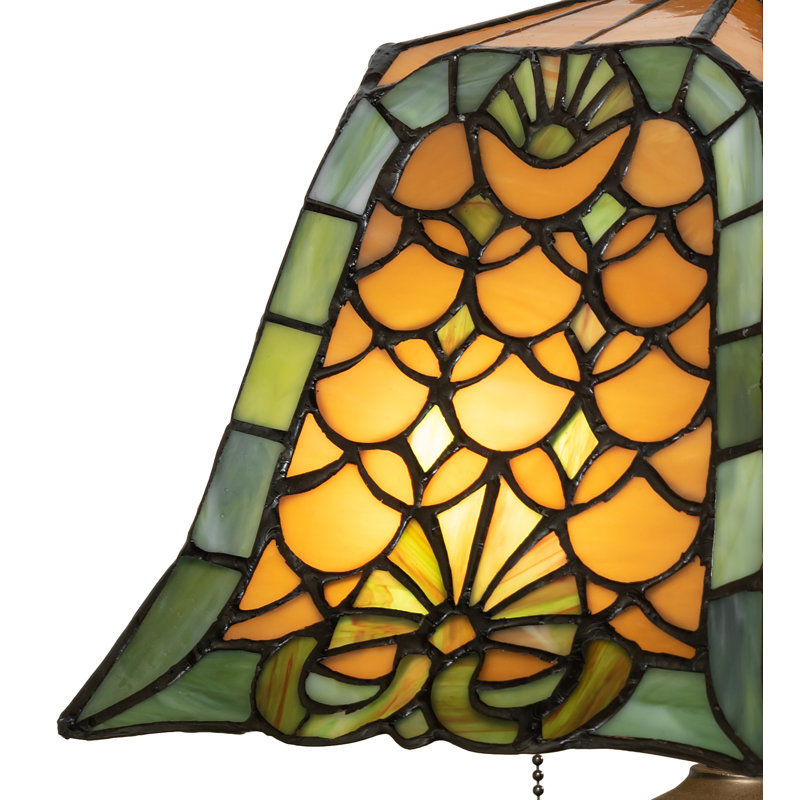 Shell And Diamond Table Lamp