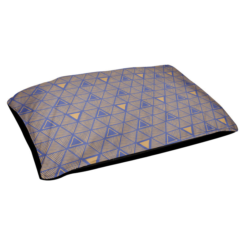 Coussin d’extérieur pour chien à main triangles Chen, Moyen (l 40 po x P 6,5 po x H 30 po), Bleu / Orange