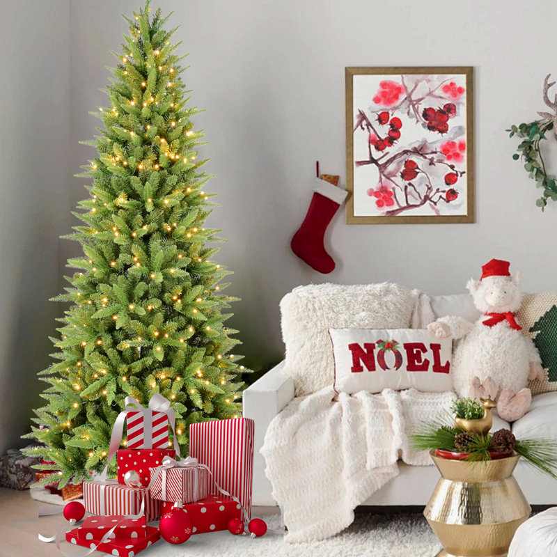 Arbre de Noël mince de 7 pi avec 400 lumières DEL blanc chaud - 1180 pointes PE + PVC, conception à charnières peu encombrante, support en métal robuste