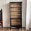 Armoire vitrée avec portes en verre