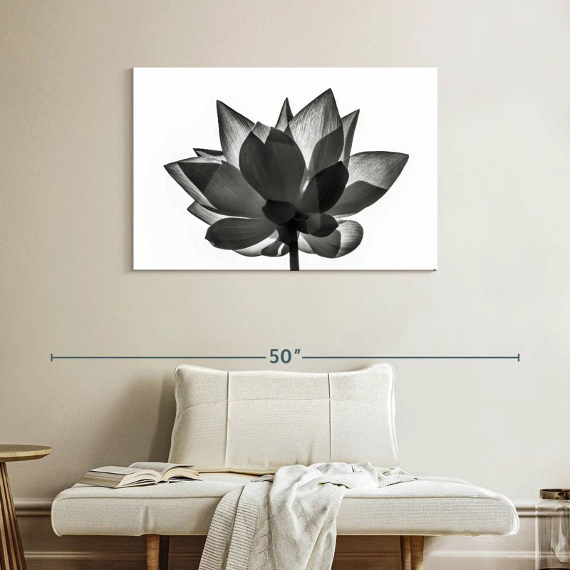 Harnek Simple Lotus, 26" H x 39" W