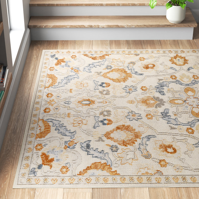 Janicki Oriental Indoor Rug, Rectangle 5' x 7'